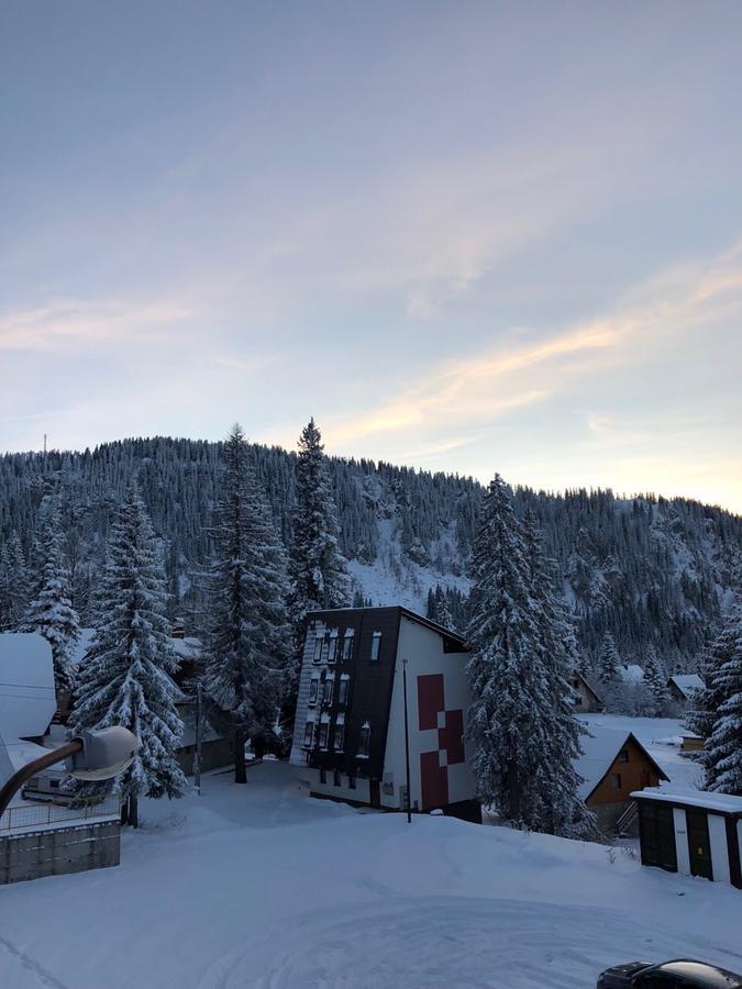 Apartmani Mont 1 Jahorina Extérieur photo