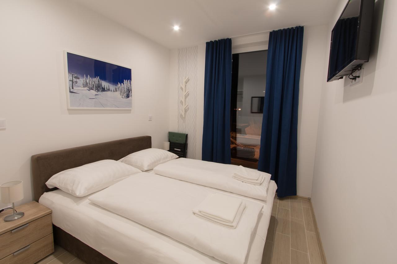 Apartmani Mont 1 Jahorina Extérieur photo