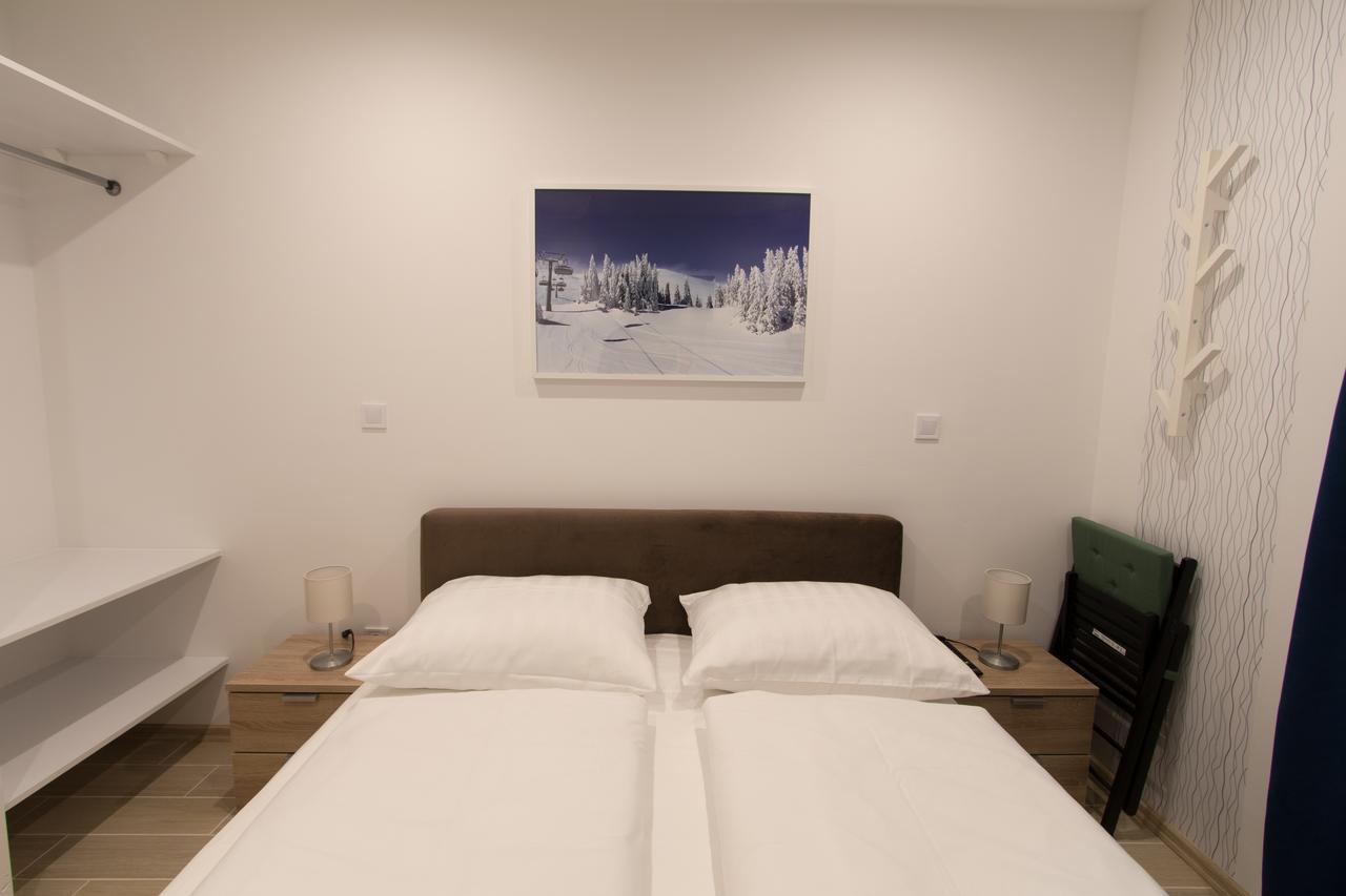 Apartmani Mont 1 Jahorina Extérieur photo